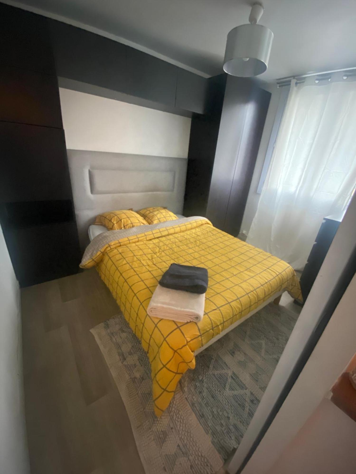 Bel Appartement Spacieux ,Convivial De 3 Chambres Avec Parking Prive Secure Кан Екстер'єр фото