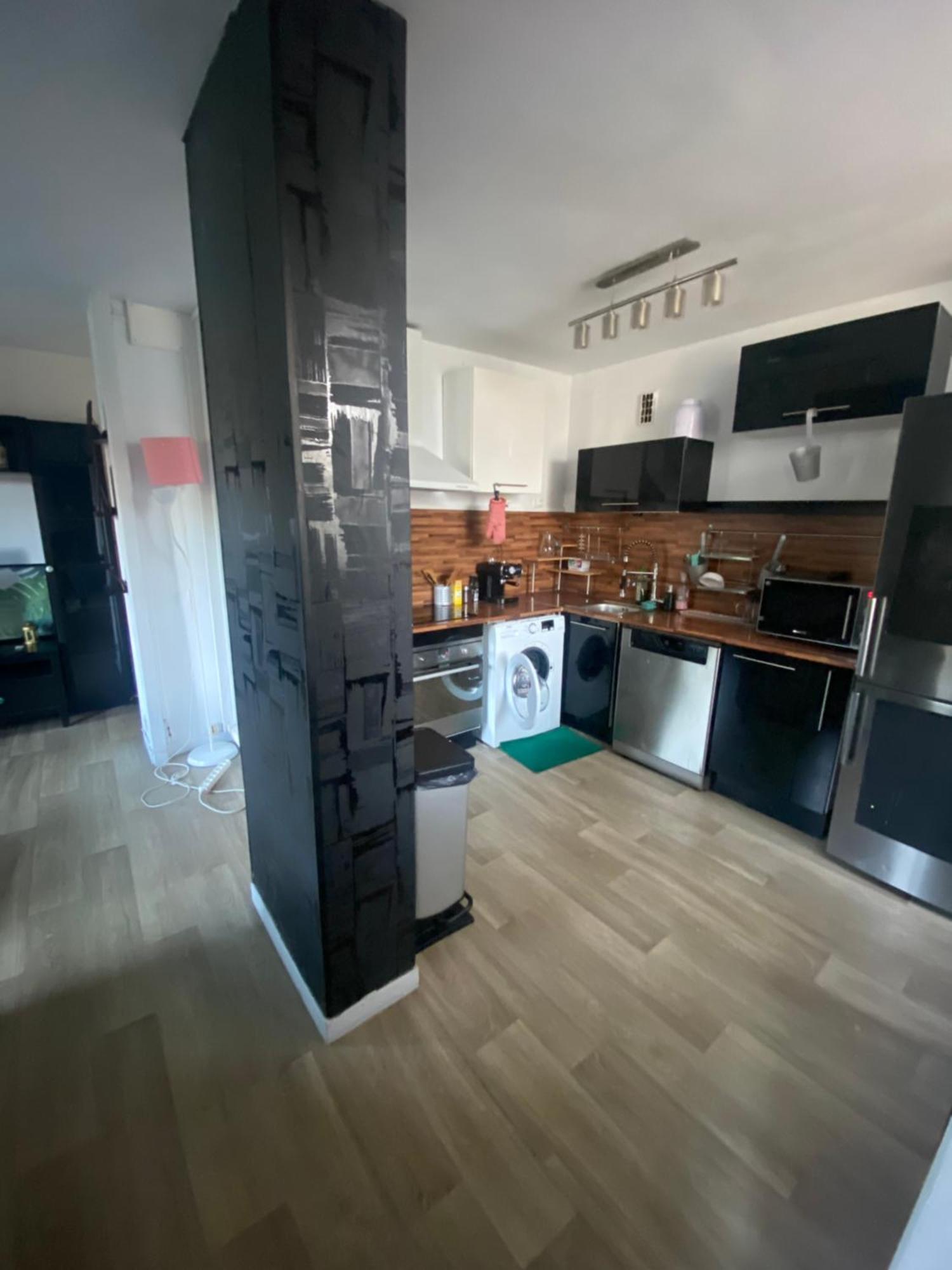 Bel Appartement Spacieux ,Convivial De 3 Chambres Avec Parking Prive Secure Кан Екстер'єр фото