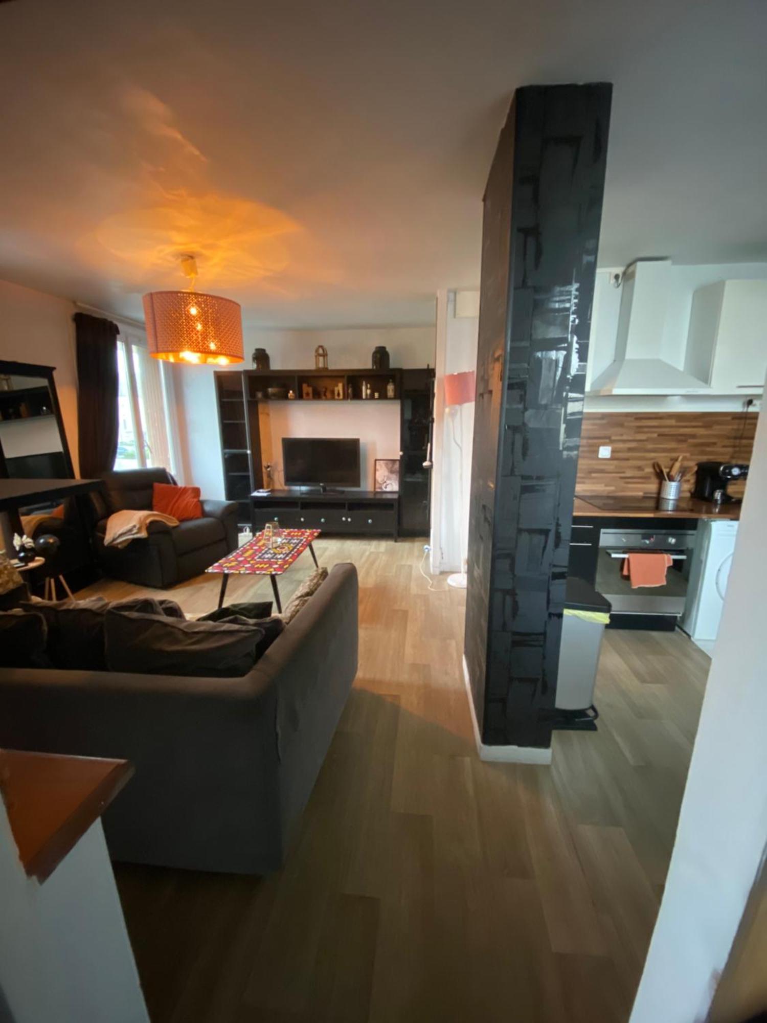 Bel Appartement Spacieux ,Convivial De 3 Chambres Avec Parking Prive Secure Кан Екстер'єр фото