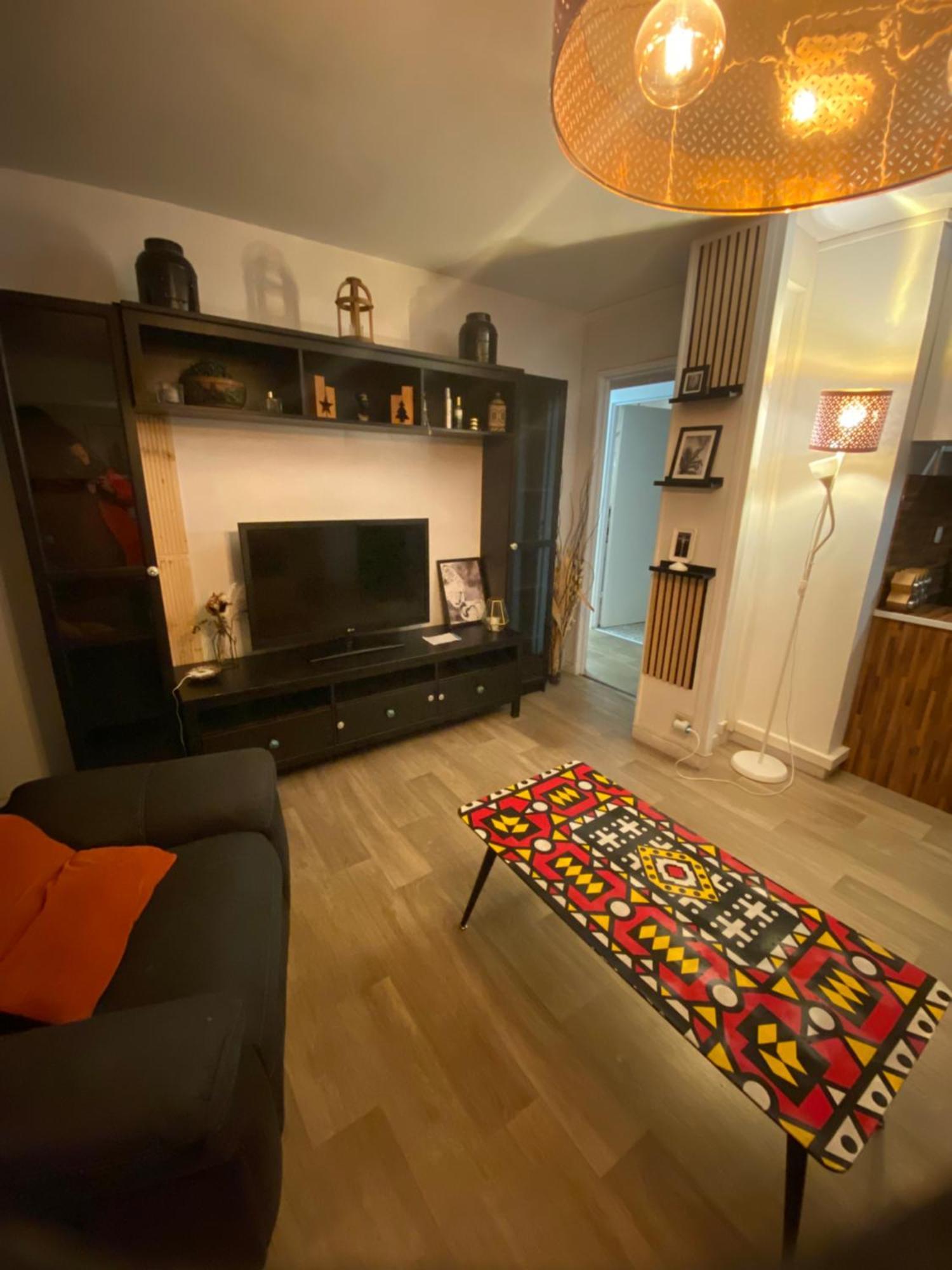 Bel Appartement Spacieux ,Convivial De 3 Chambres Avec Parking Prive Secure Кан Екстер'єр фото