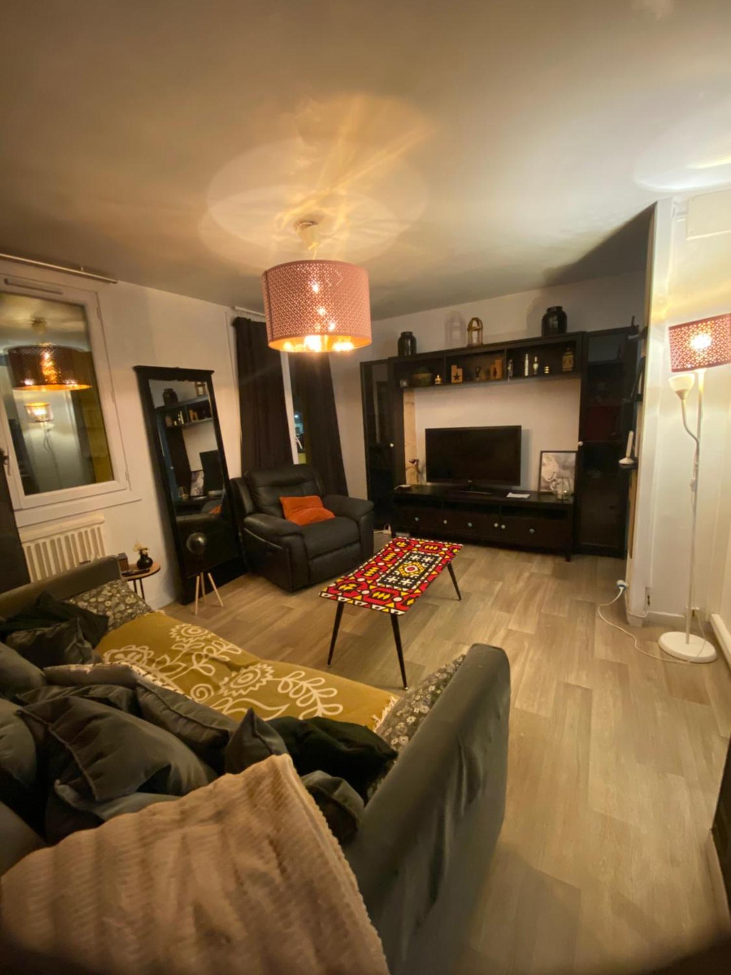 Bel Appartement Spacieux ,Convivial De 3 Chambres Avec Parking Prive Secure Кан Екстер'єр фото